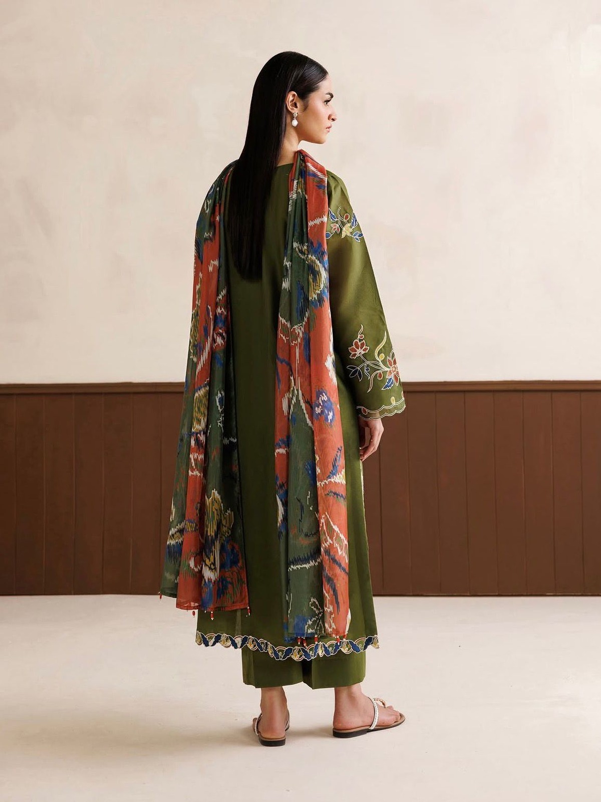 Embroidered Airjet Dhanak image 3
