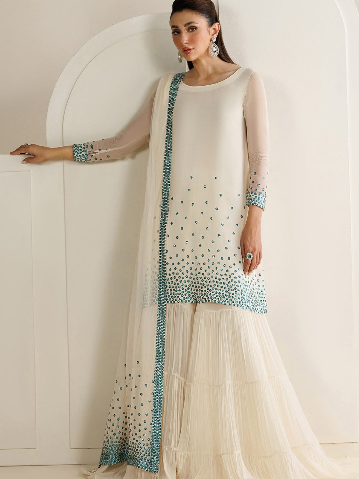 Jazmin Luxury Twill Sequence Embroidered Chiffon 3 Pc Suit (Chunri Trouser) image 5