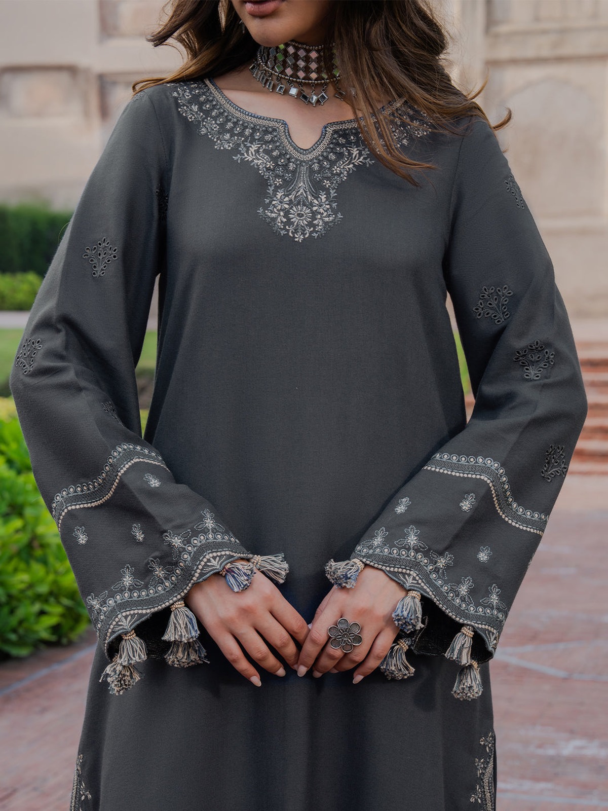 Winter Collection 2026 Embroidered Dhanak 3 Pc Suit with Wool Shawl image 2