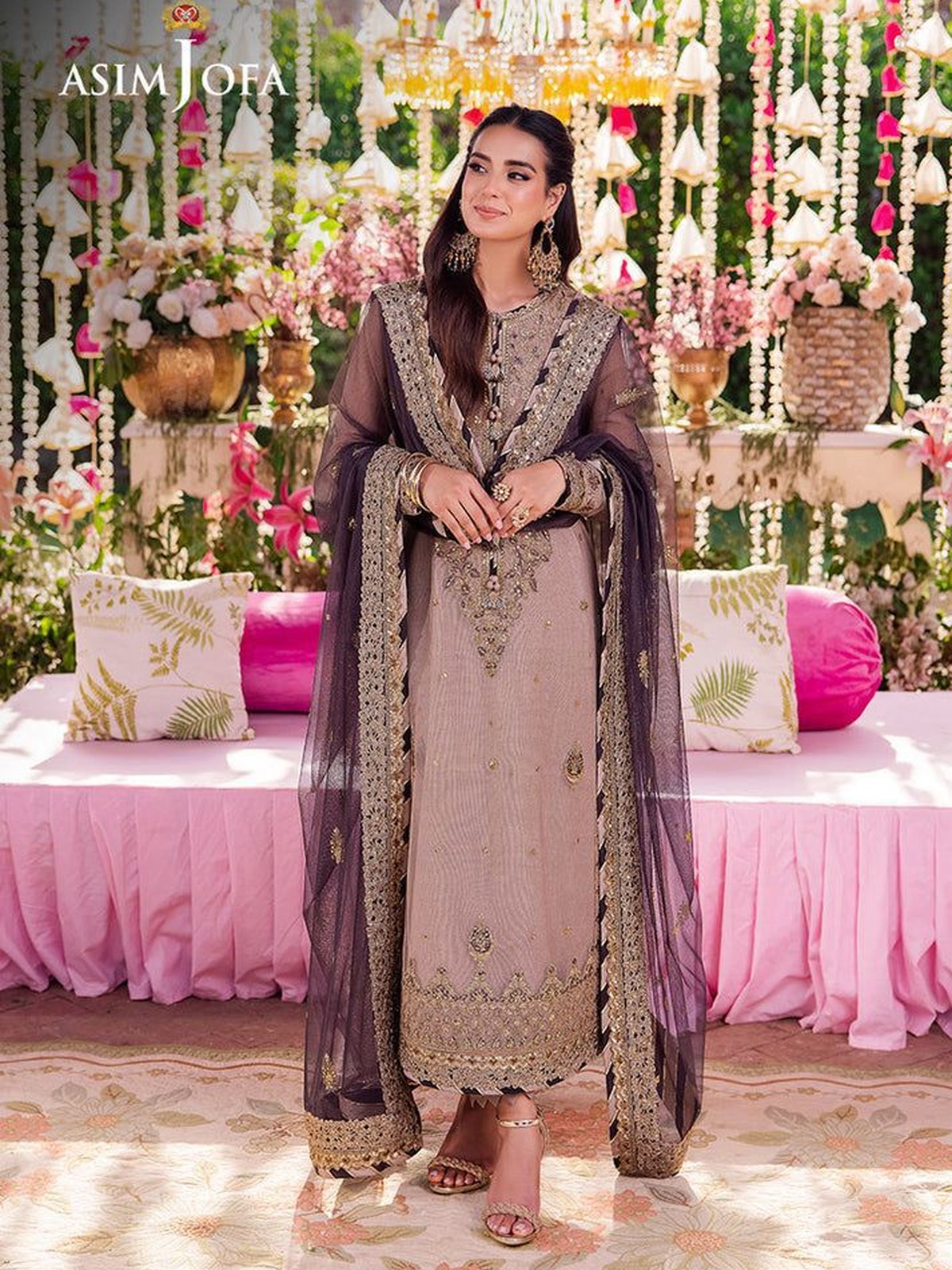 ASIM JOFA Makhmali | Embroidered Chiffon Suit