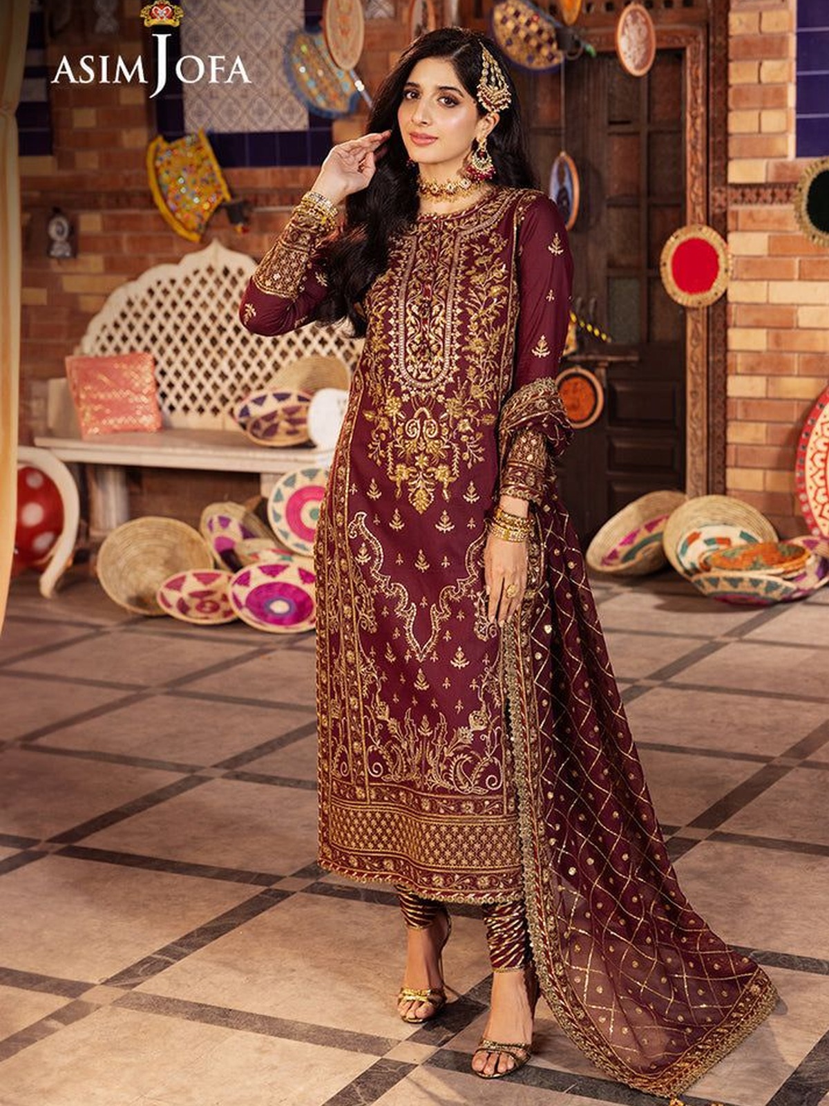 ASIM JOFA | Embroidered Chiffon Suit