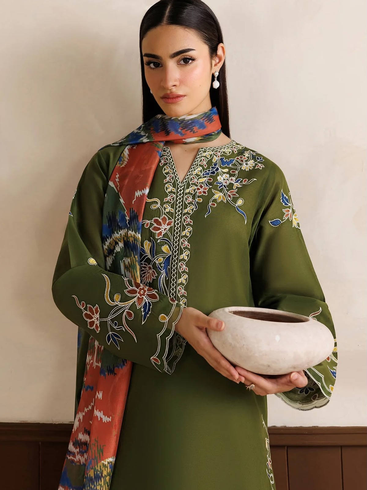 Baroque Winter Casual Collection image 2