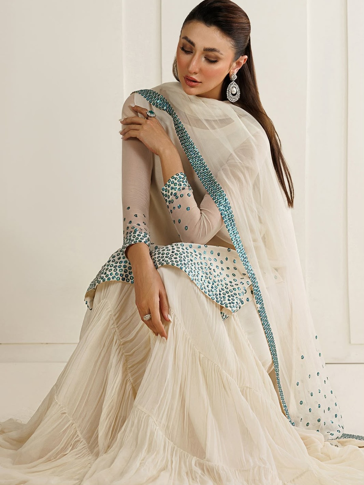Jazmin Luxury Twill Sequence Embroidered Chiffon 3 Pc Suit (Chunri Trouser) image 6